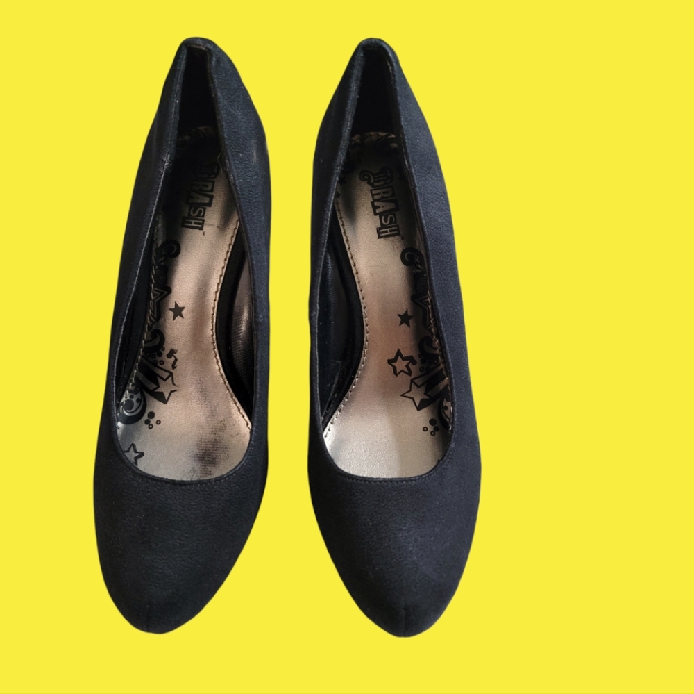 BRASH Black suede Heels
